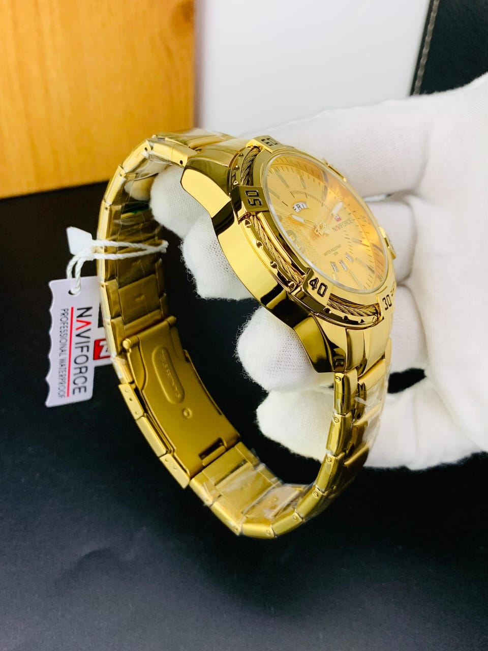 NAVIFORCE 9117 - Casual Stainless Steel Chain Watch For Men's