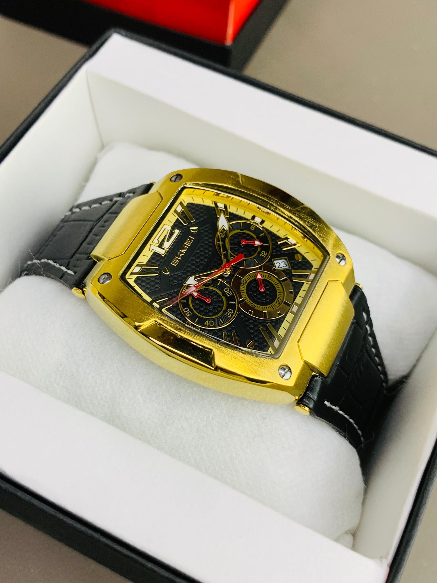 SKMEI 9357 - Leather Belt Chronograph Working Watch For Men's